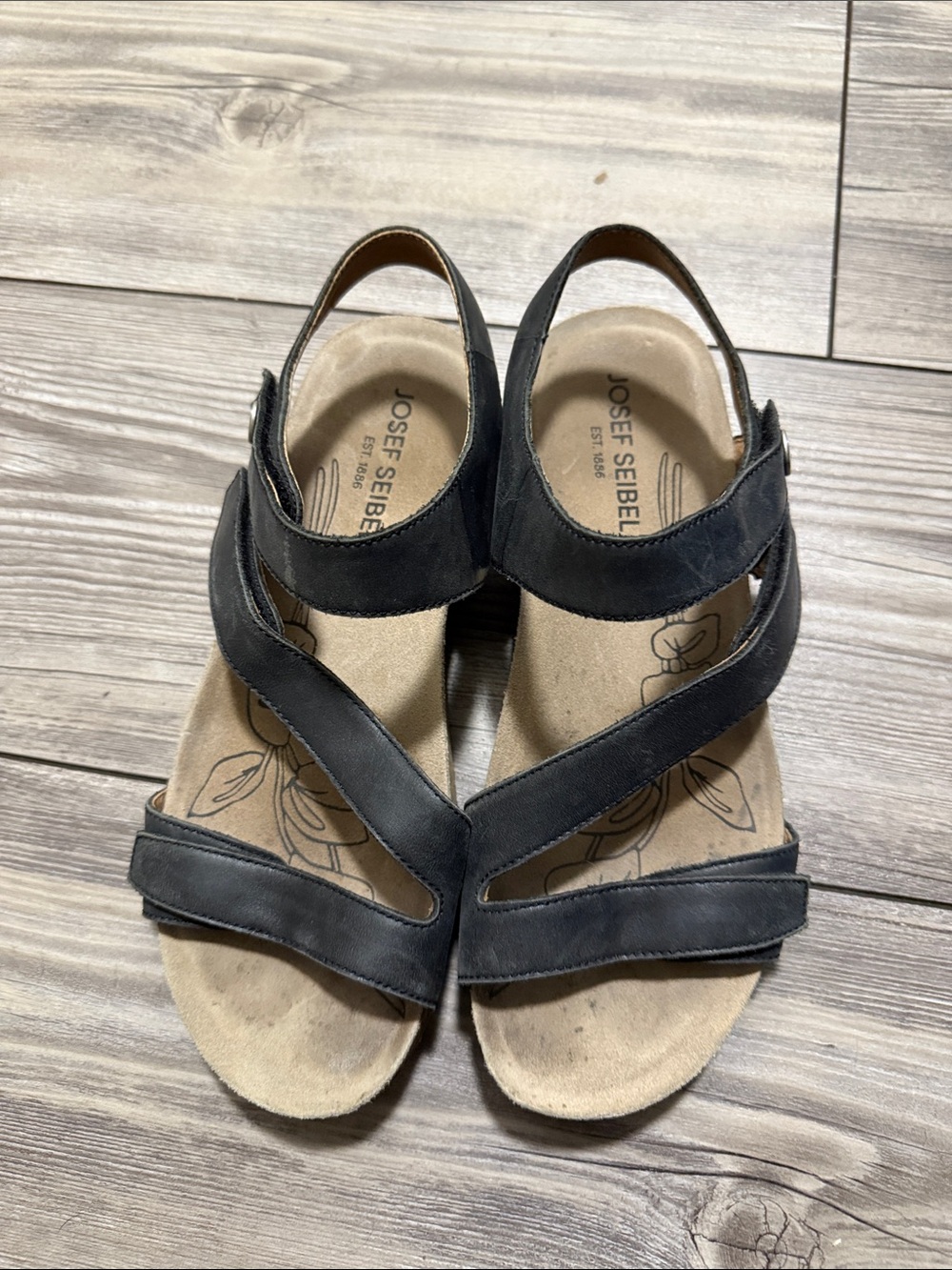 Josef Seibel Women's Black Strappy Comfort Sandals size 39